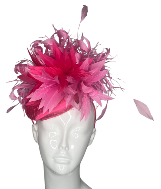 Elegant Pink Feather Fascinator – Derby Hat, Wedding Headpiece, Statement Millinery