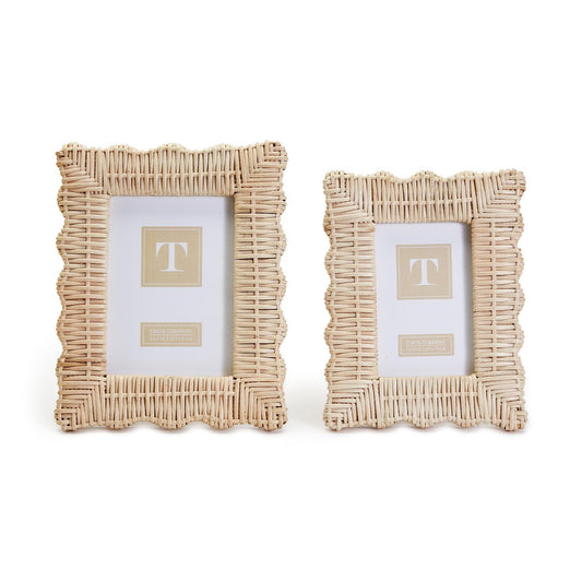 Wicker Weave Scalloped Photo Frames In 2 Sizes