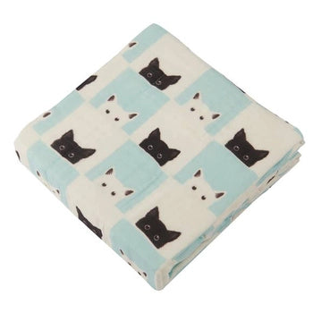 Peek-A-Boo Cats and White Newcastle Blanket