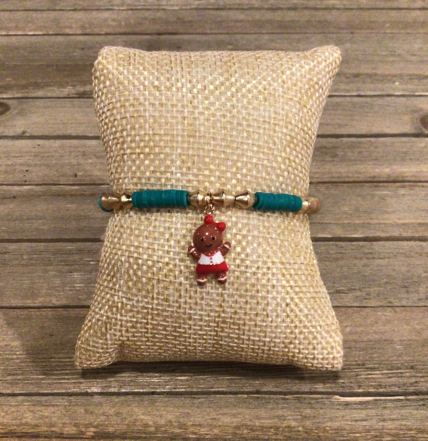 Kid's Green Sequin Stretch Bracelet With Gingerbread Girl Charm